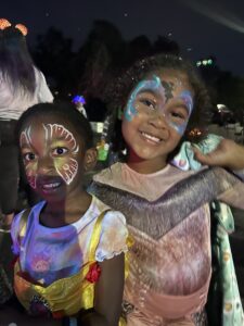 children face painting